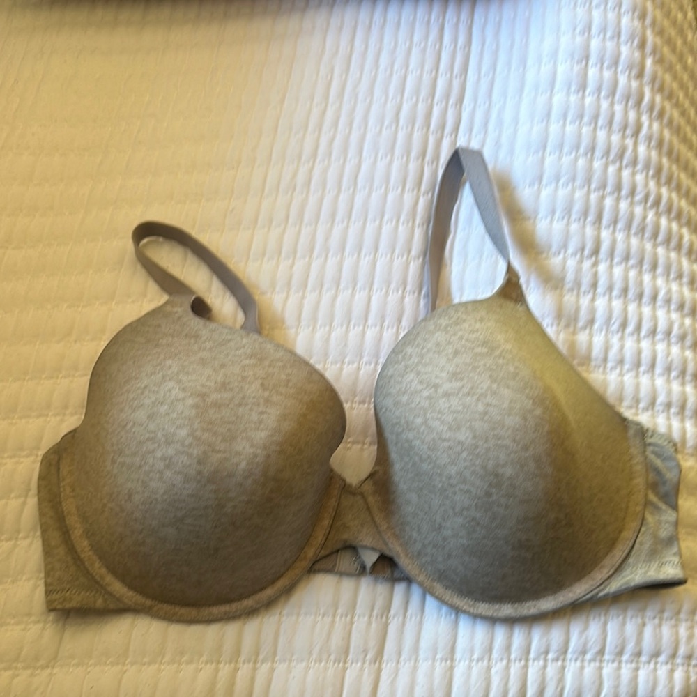 Gray Pink Victoria Secret wear everywhere short Bra 38D